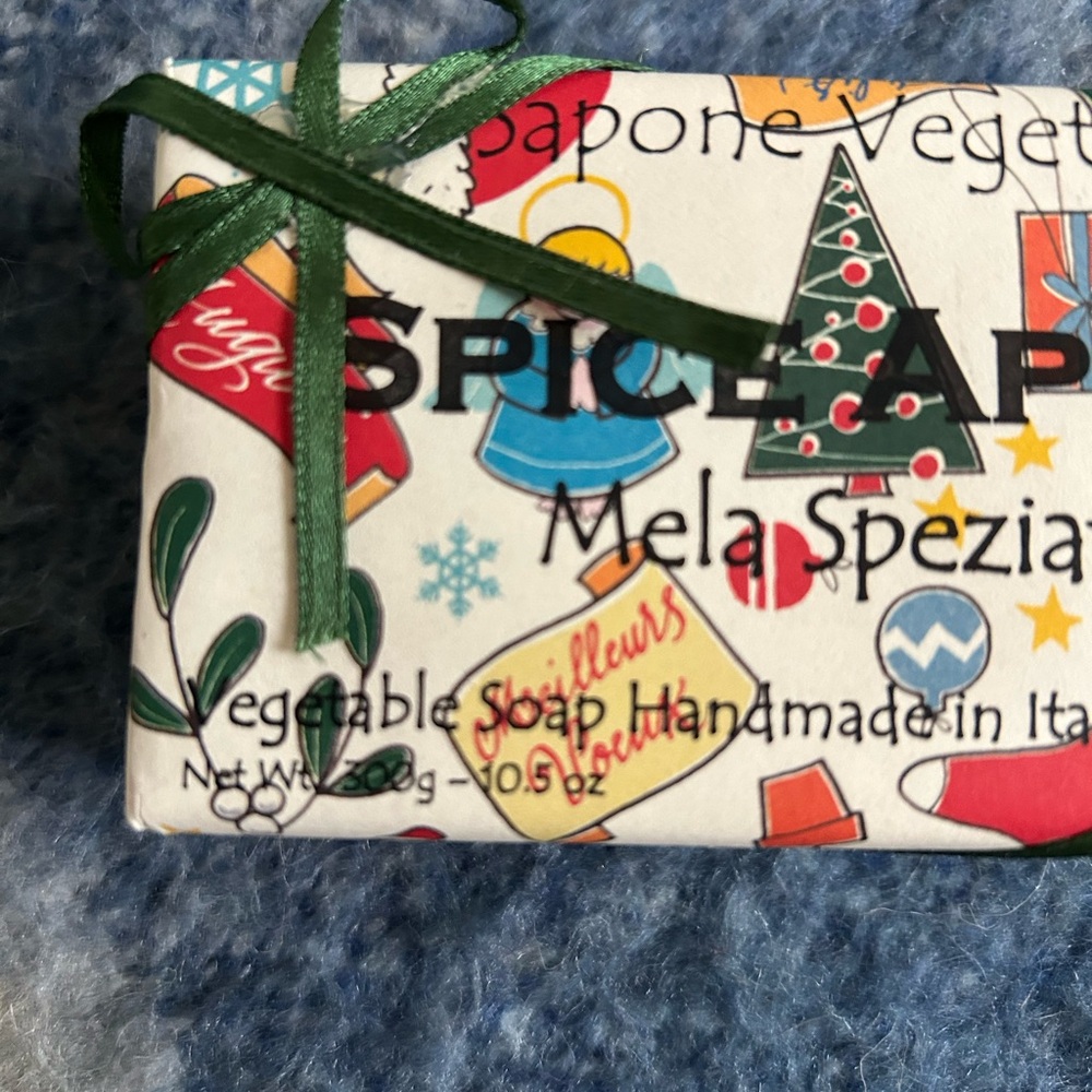 Hand Soap Set - Colorful Design - Picture 4 of 6